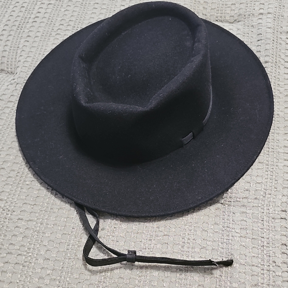 Classic Black Felt Wide-Brim Hat with Chin Strap
